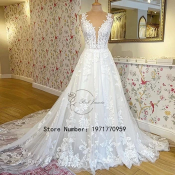 Сватбени рокли принцеса с V-образно деколте за жени с нестандартен 2023, лятна апликация с влак, елегантни дантелени сватбени рокли трапецовидна форма от мек тюл