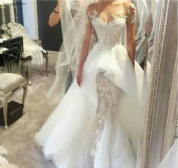 Нов прием на сватбена рокля с дълги ръкави 