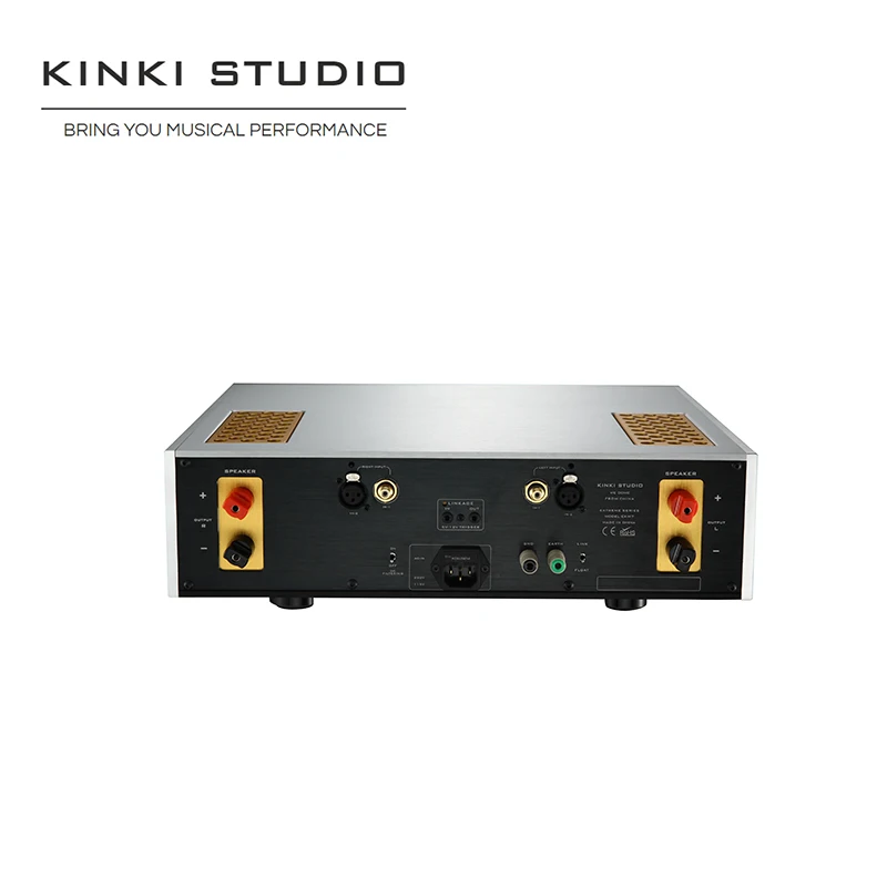 KINKI STUDIO EX-M7 е снабден с мощен стереоусилителем задната част на чист задни усилвател 230 W * 2 първите стереоусилителя задната част